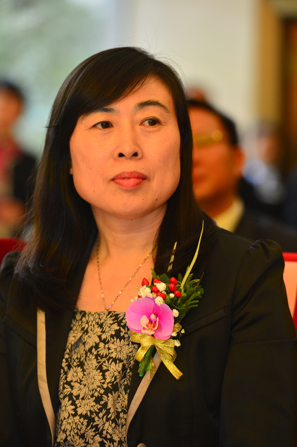 李雪老总_李冰冰李雪
